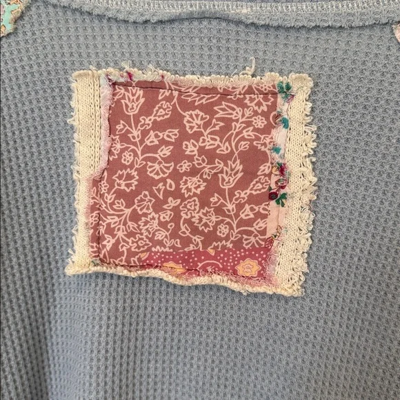 NEW 48 hr preview price : POL Patchwork Peace Sign Top - Blue and Pink - Picture 6 of 6